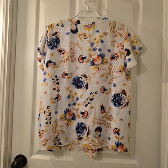 NWOT | Zac and Rachel Flowy Blouse | Size Medium - Picture 2 of 7